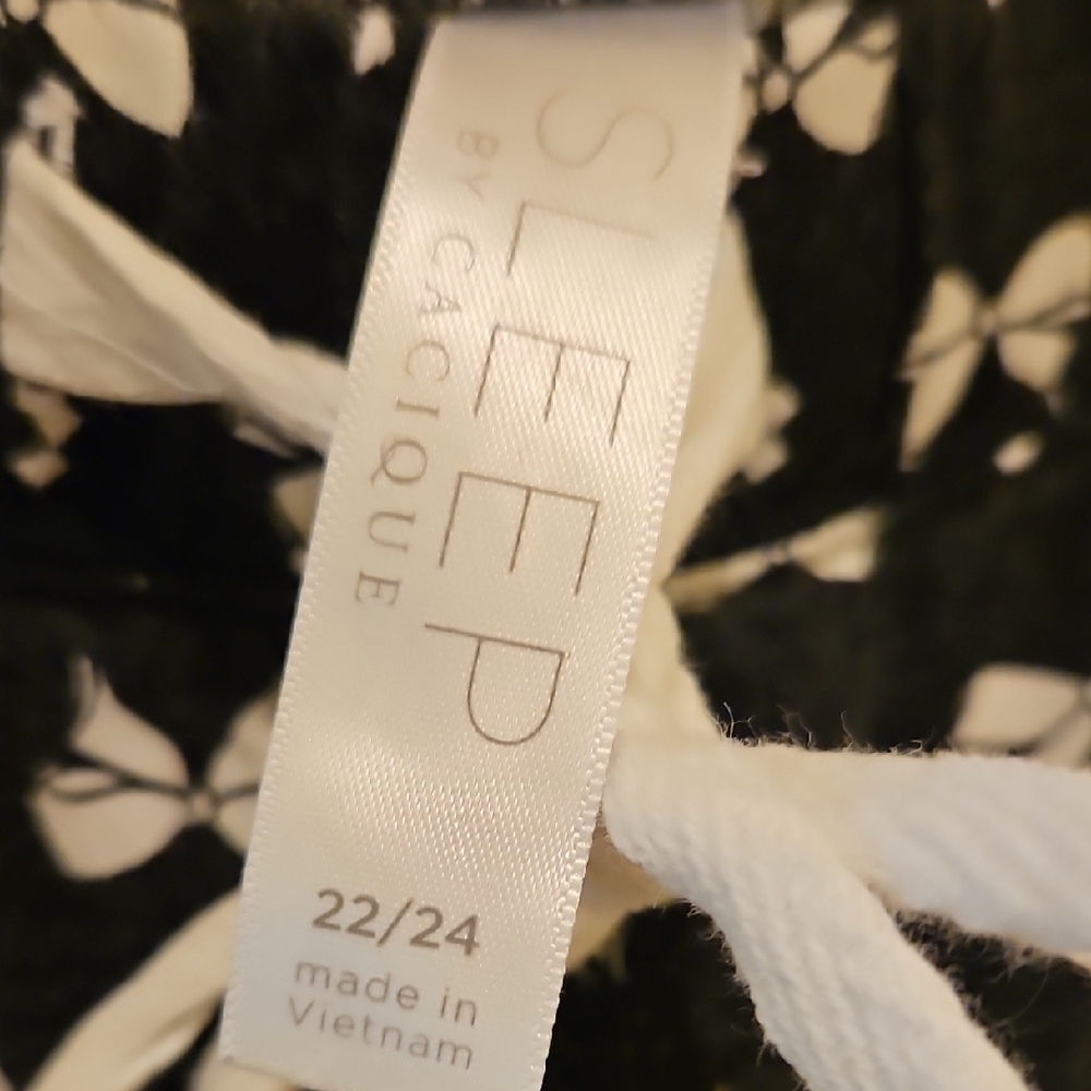 Cacique Black and White Bow Print Pajama Shorts - Picture 6 of 7